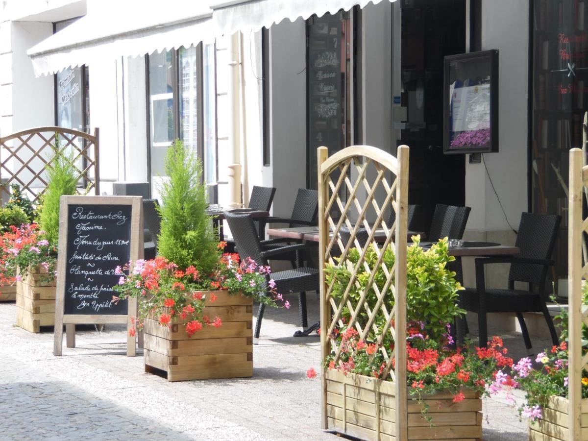 Hotel Restaurant Herard Bourbonne-les-Bains Εξωτερικό φωτογραφία